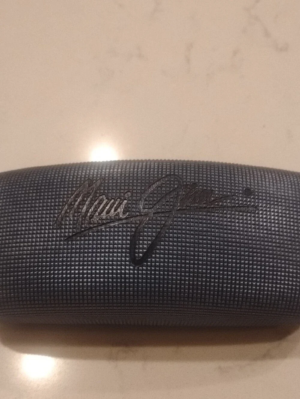 Maui Jim Stingray Sunglasses With Hard Case